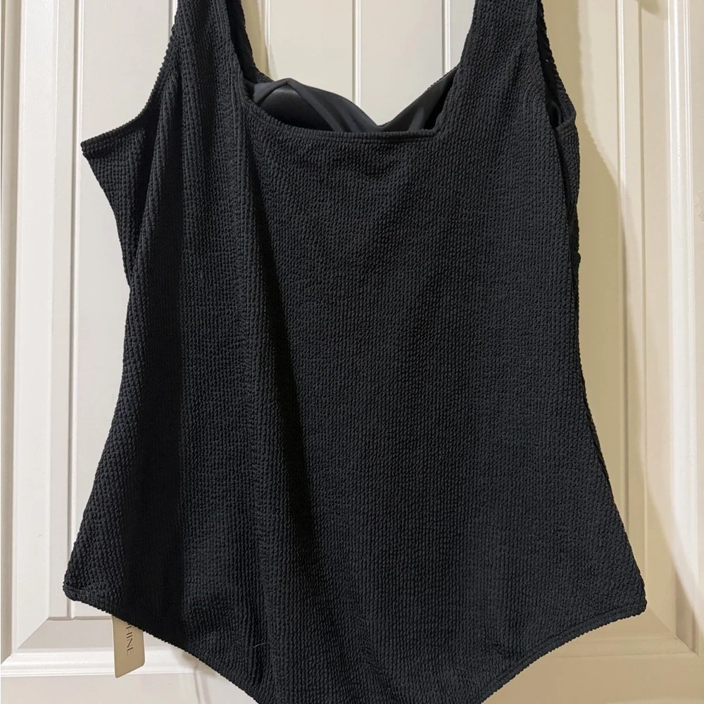Seraphine Black Textured Bathing suit✨XL✨